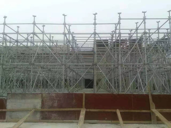 盤扣腳手架租賃廠家.jpg 盤扣腳手架租賃廠家.jpg